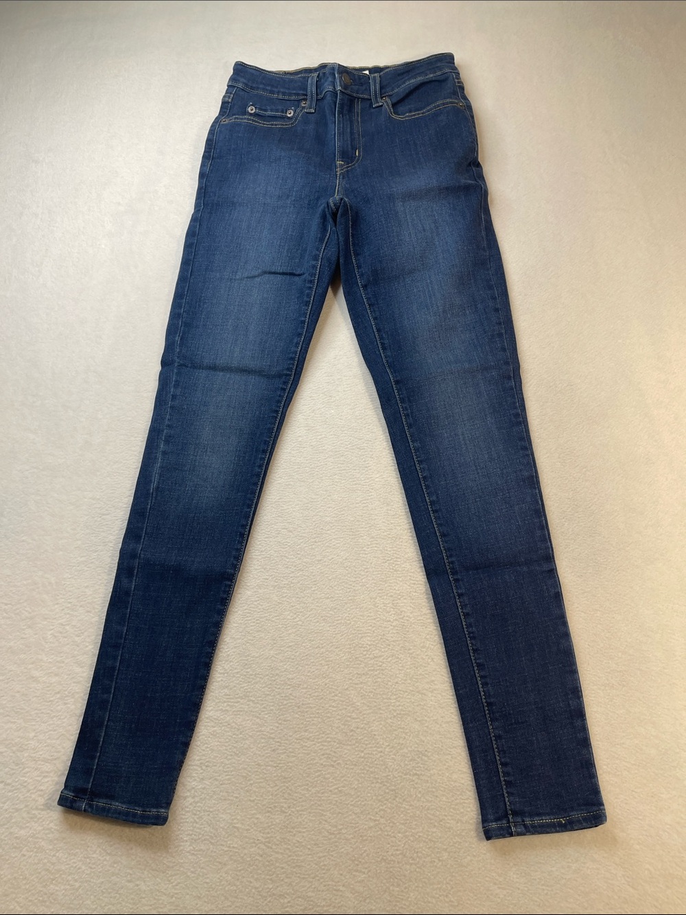 LEVIS 721 HIGH RISE  SKINNY Dark Blue Women's Slim Jeans SIZE 26